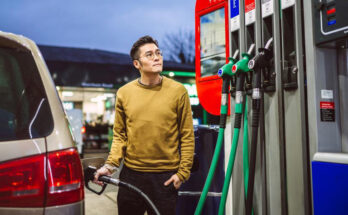 Hundreds of petrol stations, including supermarkets, breaking fuel price rule