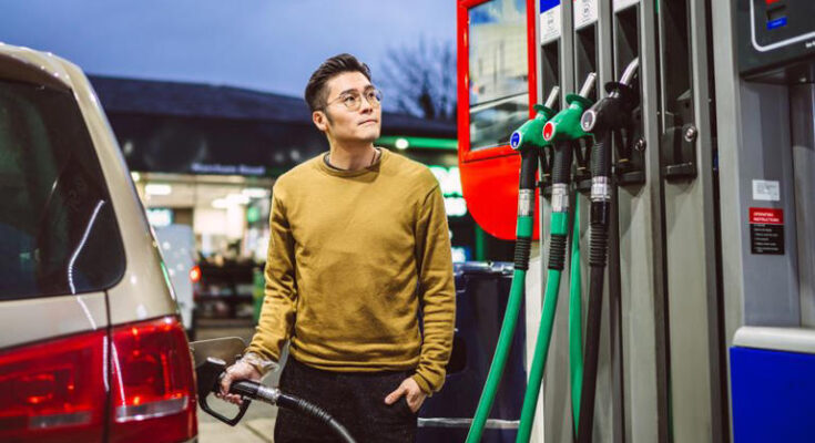 Hundreds of petrol stations, including supermarkets, breaking fuel price rule