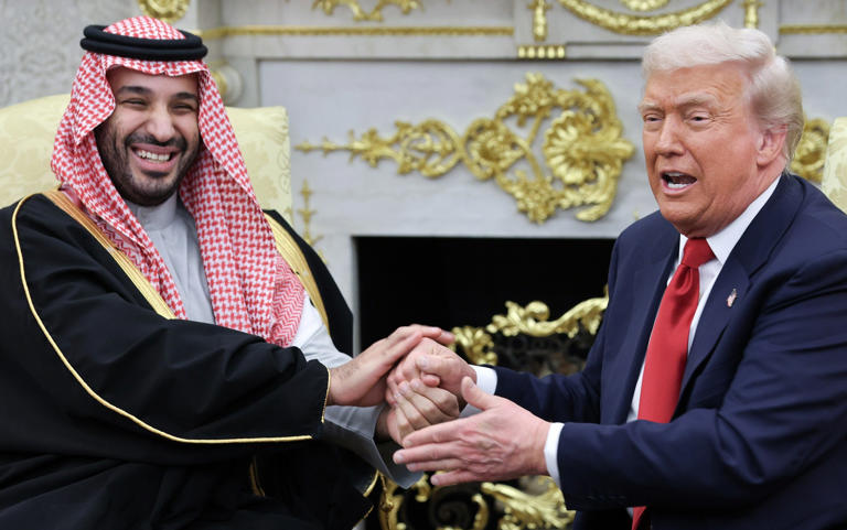 Trump agrees nuclear deal with Saudi Arabia allowing uranium enrichment