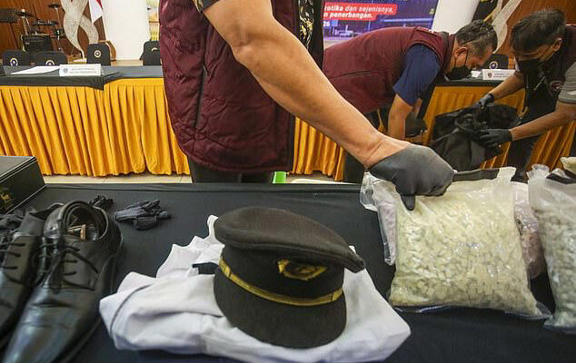 Malaysia Airlines pilot faces execution for drug smuggling